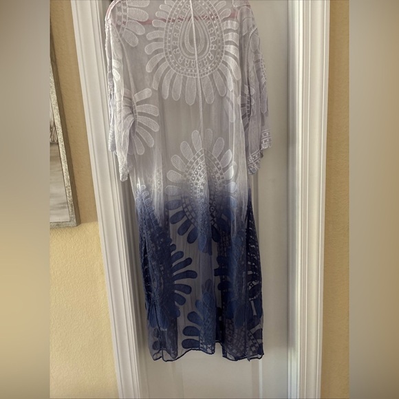 BEAUTIFUL OVERLAY FOR DRESS OR PANTS ONE SIZE DESIGNED NAVY WHITE - Picture 8 of 11